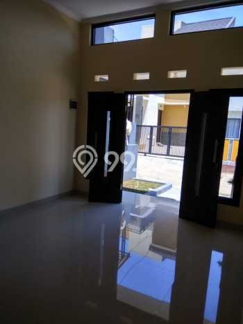 Rumah Minimalis 2 Kamar LT 65m2 di Cihanjuang Rumah Minimalis 2 Kamar LT 65m2 di Cihanjuang