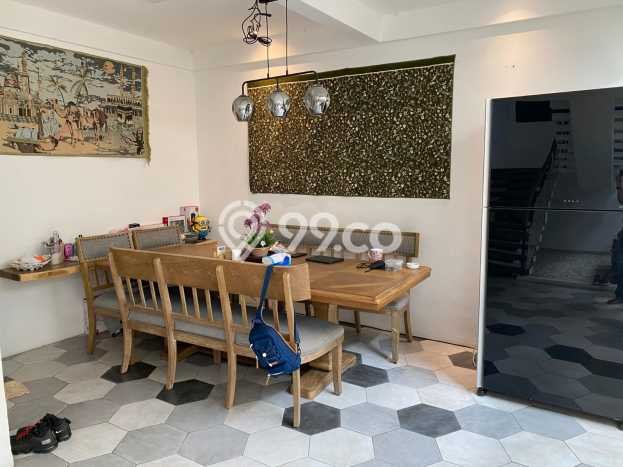 Jual Rumah Mewah Megah Dengan View Cantik di Setra Duta, Bandung Jual Rumah Mewah Megah Dengan View Cantik di Setra Duta, Bandung