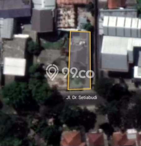 Rumah Elit Modern Tanpa Renovasi di Setiabudi Bandung Rumah Elit Modern Tanpa Renovasi di Setiabudi Bandung
