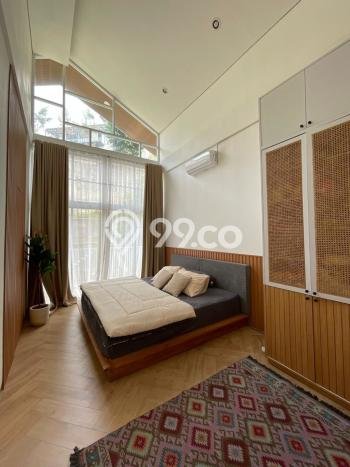 Rumah Mewah LB 350m2 Siap Huni Desain Elegan di Dago Pakar, Bandung Rumah Mewah LB 350m2 Siap Huni Desain Elegan di Dago Pakar, Bandung