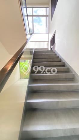 Jual Rumah Mewah Elegan Dengan View Eksklusif di Summarecon Bandung, Bandung Jual Rumah Mewah Elegan Dengan View Eksklusif di Summarecon Bandung, Bandung