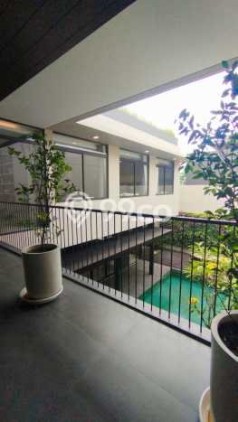 Jual Rumah Mewah Elegan Dengan View Eksklusif di Summarecon Bandung, Bandung Jual Rumah Mewah Elegan Dengan View Eksklusif di Summarecon Bandung, Bandung