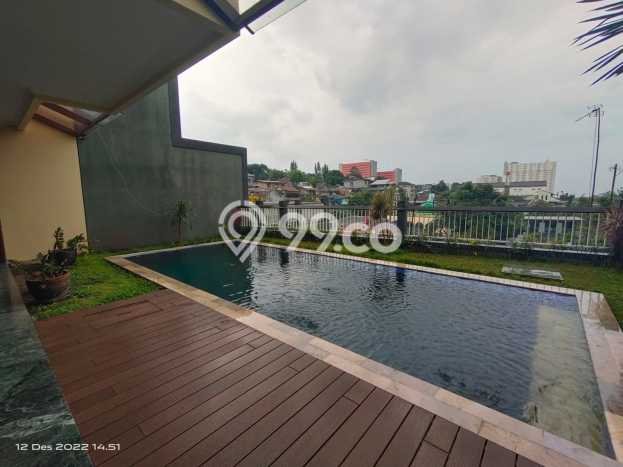 Rumah Elit LB 400m2 Siap Huni Desain Elegan di Ciumbuleuit, Bandung Rumah Elit LB 400m2 Siap Huni Desain Elegan di Ciumbuleuit, Bandung