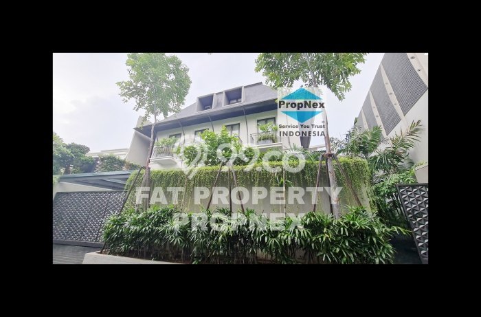 Hunian Mewah LB 1250m2 Siap Huni Desain Elegan di Puri Indah, Jakarta Barat Hunian Mewah LB 1250m2 Siap Huni Desain Elegan di Puri Indah, Jakarta Barat