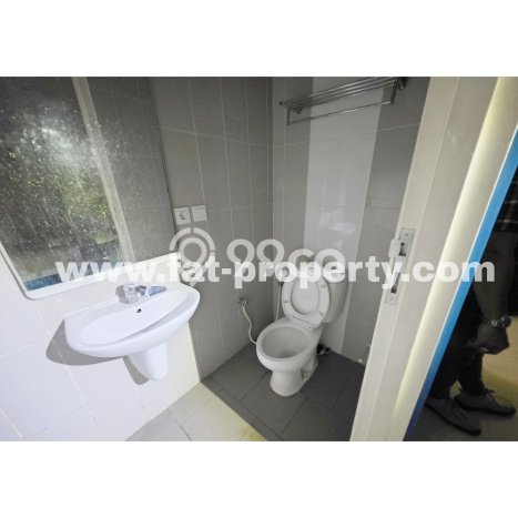 Unit Ruko Dijual di Jakarta Utara LT 310m2 & LB 1181m2 Unit Ruko Dijual di Jakarta Utara LT 310m2 & LB 1181m2