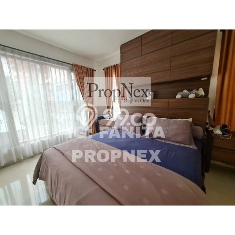 Rumah Eksklusif Siap Huni LT 272m2 di Pesanggrahan, Jakarta Selatan Rumah Eksklusif Siap Huni LT 272m2 di Pesanggrahan, Jakarta Selatan
