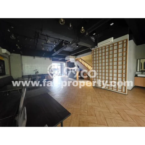 Ruko Dijual di Jakarta Barat LT 171m2 & LB 423m2 Lokasi Terbaik! Ruko Dijual di Jakarta Barat LT 171m2 & LB 423m2 Lokasi Terbaik!