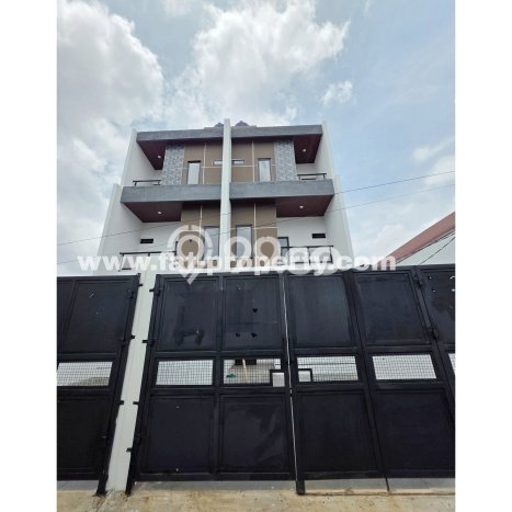 Jual Rumah Modern 3 KT di Meruya, Jakarta Barat Jual Rumah Modern 3 KT di Meruya, Jakarta Barat