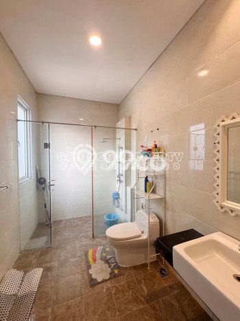 Rumah Elit LB 348m2 Siap Pakai Desain Elegan di BSD De Park, Tangerang Rumah Elit LB 348m2 Siap Pakai Desain Elegan di BSD De Park, Tangerang