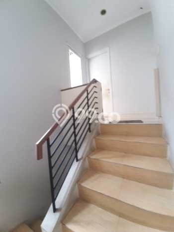 BEST OFFER! Rumah Siap Huni area BSD The Icon, Luas 112m² LB 100m² BEST OFFER! Rumah Siap Huni area BSD The Icon, Luas 112m² LB 100m²
