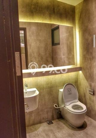 HUNIAN PILIHAN! Rumah area BSD, Luas 220m² LB 285m² HUNIAN PILIHAN! Rumah area BSD, Luas 220m² LB 285m²