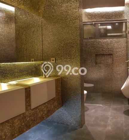HUNIAN PILIHAN! Rumah area BSD, Luas 220m² LB 285m² HUNIAN PILIHAN! Rumah area BSD, Luas 220m² LB 285m²