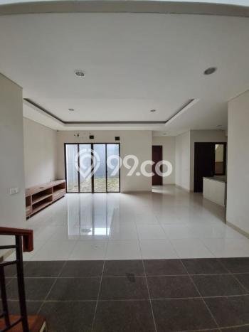 Rumah Terawat area BSD Green Wich, Tangerang, Luas Tanah 180m², LB 170m² Rumah Terawat area BSD Green Wich, Tangerang, Luas Tanah 180m², LB 170m²