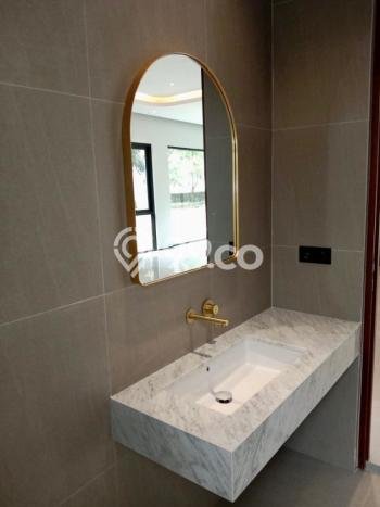 SEGERA MILIKI! Rumah di BSD Foresta, Tangerang, Luas 270m² Bangunan 300m² SEGERA MILIKI! Rumah di BSD Foresta, Tangerang, Luas 270m² Bangunan 300m²