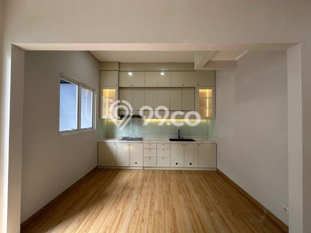 Jual Rumah 3 KT di BSD The Icon, Tangerang - Luas Tanah 112m² Jual Rumah 3 KT di BSD The Icon, Tangerang - Luas Tanah 112m²