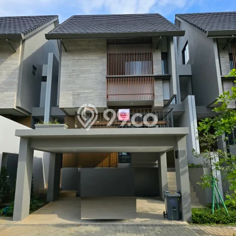 LOKASI STRATEGIS! Rumah kawasan BSD Eminent, Dekat Stasiun, 4 KM, Luas 128m² Bangunan 144m² LOKASI STRATEGIS! Rumah kawasan BSD Eminent, Dekat Stasiun, 4 KM, Luas 128m² Bangunan 144m²