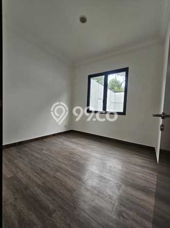 Bisa KPR! Rumah Asri di BSD De Park, Luas 180m² LB 180m² Bisa KPR! Rumah Asri di BSD De Park, Luas 180m² LB 180m²