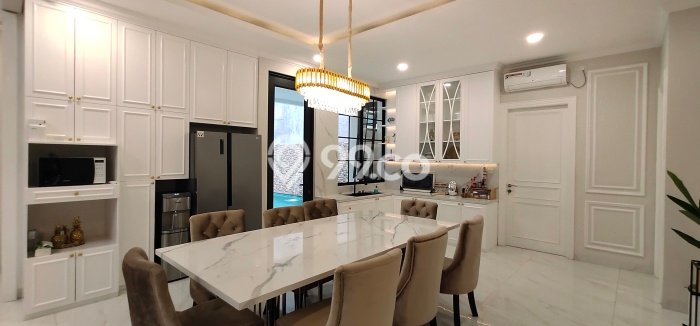 For Sale! Luxury House LT 400m2 Desain Modern di BSD Foresta For Sale! Luxury House LT 400m2 Desain Modern di BSD Foresta