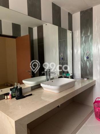 Hunian Asri 4 KT di BSD Puspita Loka, Tangerang - Luas Tanah 240m² Hunian Asri 4 KT di BSD Puspita Loka, Tangerang - Luas Tanah 240m²