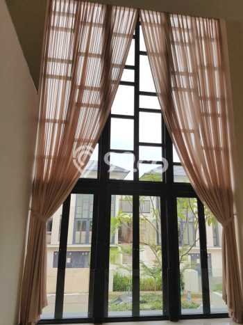 Rumah 4 KT 4 KM di Area BSD, Tangerang Rumah 4 KT 4 KM di Area BSD, Tangerang