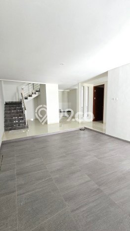 HUNIAN PILIHAN! Rumah di BSD The Green, Luas 120m² Bangunan 320m² HUNIAN PILIHAN! Rumah di BSD The Green, Luas 120m² Bangunan 320m²