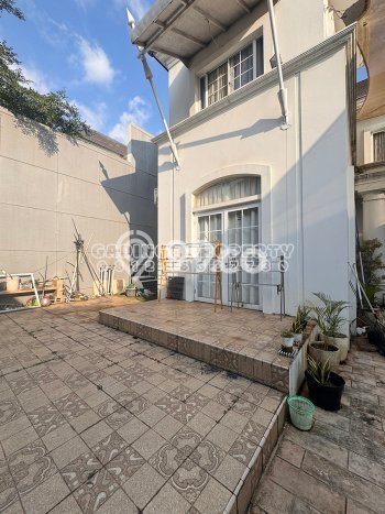 Rumah Elit LB 348m2 Siap Pakai Desain Elegan di BSD De Park, Tangerang Rumah Elit LB 348m2 Siap Pakai Desain Elegan di BSD De Park, Tangerang