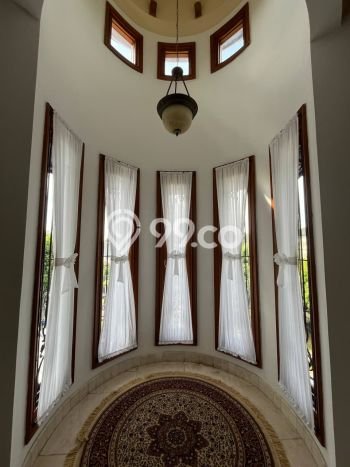 Hunian Mewah LB 565m2 Siap Pakai Desain Elegan di BSD Puspita Loka, Tangerang Hunian Mewah LB 565m2 Siap Pakai Desain Elegan di BSD Puspita Loka, Tangerang