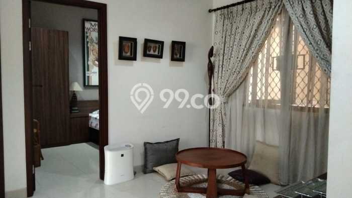 Siap Huni Hunian Elit 4 Kamar di BSD Dekat ke Mana Pun Siap Huni Hunian Elit 4 Kamar di BSD Dekat ke Mana Pun