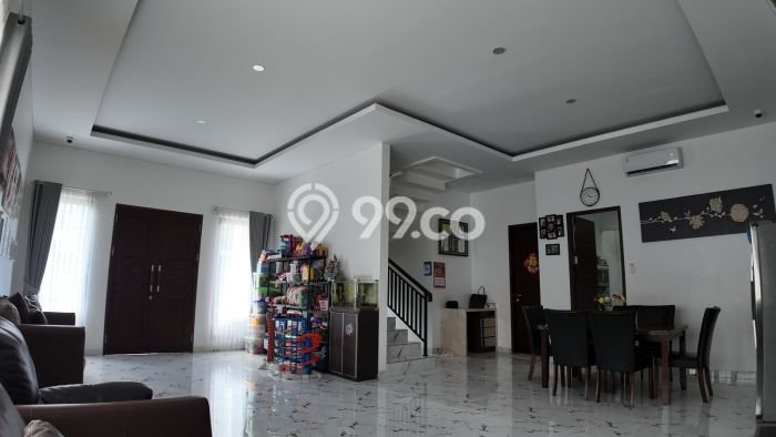 Rumah 4 Kamar Lokasi Nyaman di BSD Eminent, Tangerang Rumah 4 Kamar Lokasi Nyaman di BSD Eminent, Tangerang