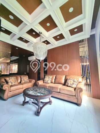Rumah Mewah LB 297m2 Siap Pakai Desain Elegan di BSD Foresta, Tangerang Rumah Mewah LB 297m2 Siap Pakai Desain Elegan di BSD Foresta, Tangerang