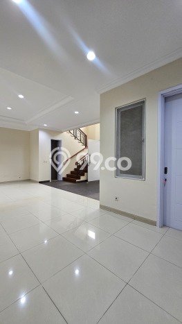 Dijual Rumah Luas Elegan Dengan View Eksklusif di BSD Green Wich, Tangerang Dijual Rumah Luas Elegan Dengan View Eksklusif di BSD Green Wich, Tangerang