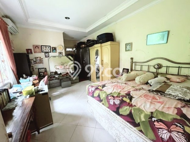 Rumah Elit LB 250m2 Siap Pakai Desain Elegan di Depok II, Depok Rumah Elit LB 250m2 Siap Pakai Desain Elegan di Depok II, Depok