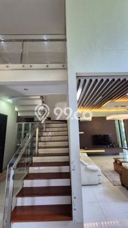 Rumah Elit Modern Tanpa Renovasi di Jatikarya Bekasi Rumah Elit Modern Tanpa Renovasi di Jatikarya Bekasi
