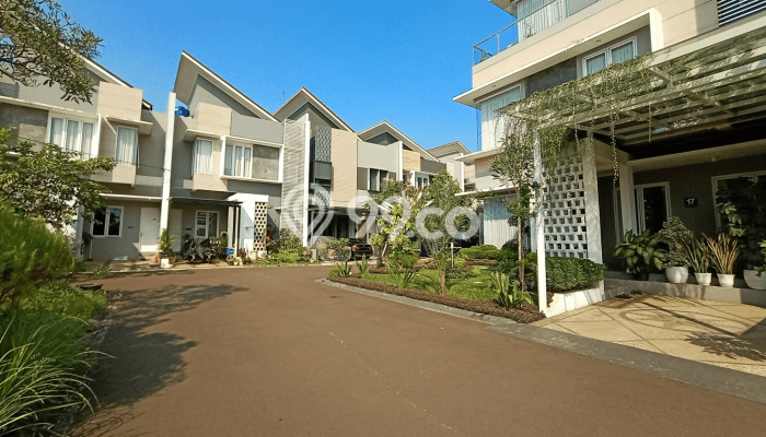 Dijual Rumah Premium dengan Fasilitas Sekitar Komplit di Cilandak, Jakarta Selatan Dijual Rumah Premium dengan Fasilitas Sekitar Komplit di Cilandak, Jakarta Selatan