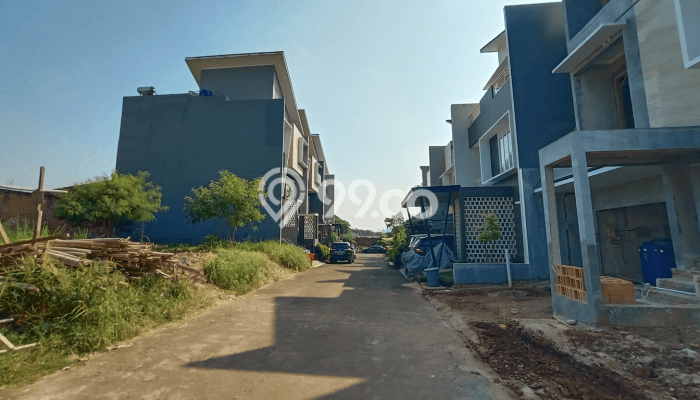 Dijual Rumah Premium dengan Fasilitas Sekitar Komplit di Cilandak, Jakarta Selatan Dijual Rumah Premium dengan Fasilitas Sekitar Komplit di Cilandak, Jakarta Selatan