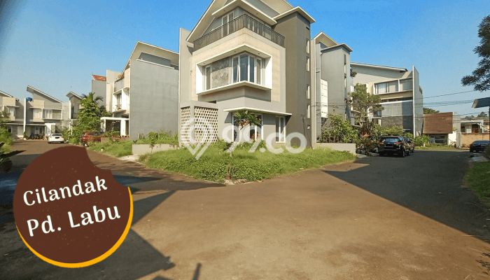 For Sale! Luxury House LT 123m2 Desain Modern di Gandaria For Sale! Luxury House LT 123m2 Desain Modern di Gandaria