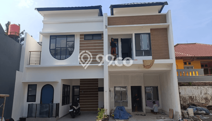 Jual Rumah Strategis Bagus Punya 3 KT di Cilandak Jakarta Selatan SHM Jual Rumah Strategis Bagus Punya 3 KT di Cilandak Jakarta Selatan SHM
