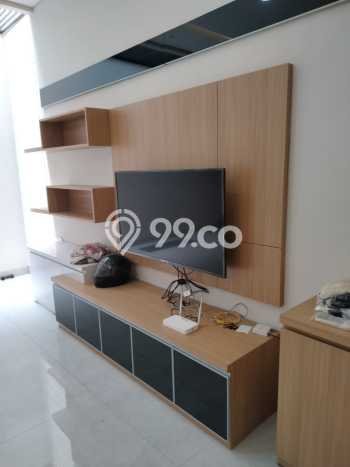 Rumah Terawat LT 102m² / LB 150m² di Kawasan Bisnis Taman Surya, Jakarta Barat Rumah Terawat LT 102m² / LB 150m² di Kawasan Bisnis Taman Surya, Jakarta Barat