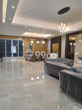 Rumah Luxury Modern Tanpa Renovasi di Pantai Indah Kapuk Jakarta Utara Rumah Luxury Modern Tanpa Renovasi di Pantai Indah Kapuk Jakarta Utara