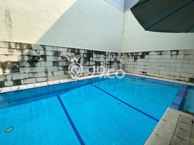 For Sale! Premium House LT 459m2 Desain Elegan di Pantai Indah Kapuk For Sale! Premium House LT 459m2 Desain Elegan di Pantai Indah Kapuk