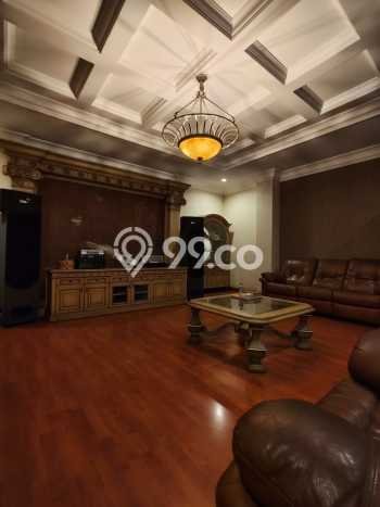 Rumah Luxury Modern Tanpa Renovasi di Pantai Indah Kapuk Jakarta Utara Rumah Luxury Modern Tanpa Renovasi di Pantai Indah Kapuk Jakarta Utara