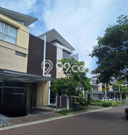 Rumah Kontrakan Jakarta Utara LT 300m2 LB 600m2 Area Pantai Indah Kapuk Rumah Kontrakan Jakarta Utara LT 300m2 LB 600m2 Area Pantai Indah Kapuk