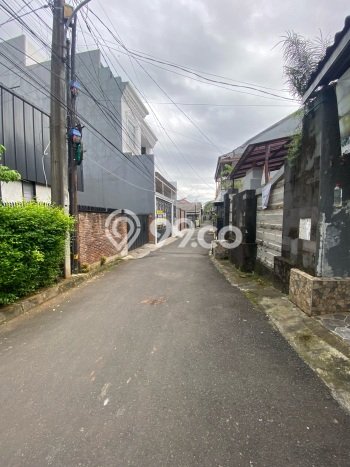 For Sale Rumah 2 Kamar Lokasi Strategis Bagus dan Strategis di Jagakarsa For Sale Rumah 2 Kamar Lokasi Strategis Bagus dan Strategis di Jagakarsa