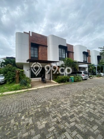 Jual Rumah Favorit Siap Huni LB 200m2 di Jagakarsa, Jakarta Selatan Jual Rumah Favorit Siap Huni LB 200m2 di Jagakarsa, Jakarta Selatan