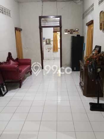 Siap Huni Rumah Mewah 7 Kamar di Senen Dekat ke Mana Pun Siap Huni Rumah Mewah 7 Kamar di Senen Dekat ke Mana Pun