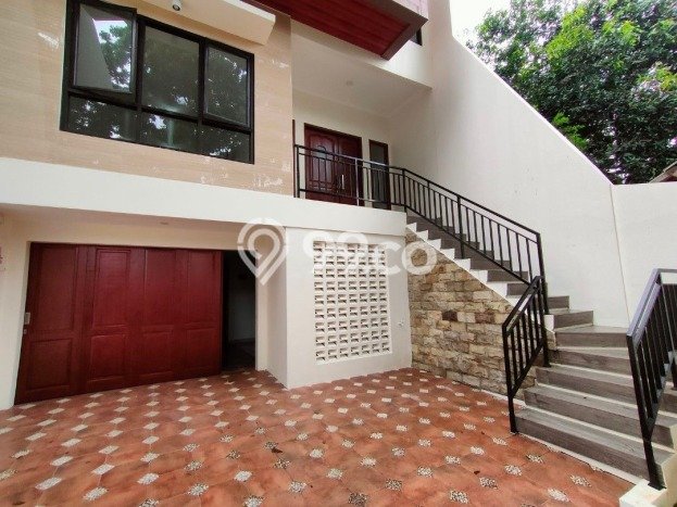 Hunian Mewah LB 350m2 Siap Huni Desain Elegan di Ragunan, Jakarta Selatan Hunian Mewah LB 350m2 Siap Huni Desain Elegan di Ragunan, Jakarta Selatan
