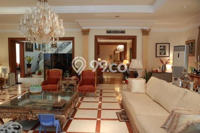 Hot Offer Hunian Premium Ideal dan Luas di Menteng, Jakarta Pusat Hot Offer Hunian Premium Ideal dan Luas di Menteng, Jakarta Pusat