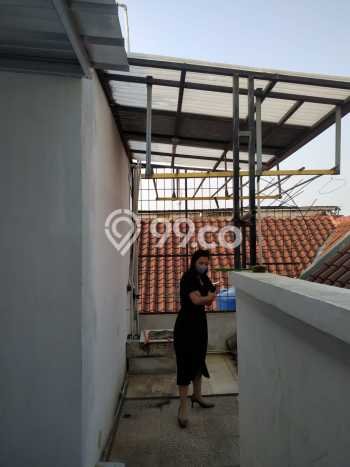 For Sale Rumah 4 Kamar Lokasi Ideal Bagus dan Strategis di Cakung For Sale Rumah 4 Kamar Lokasi Ideal Bagus dan Strategis di Cakung