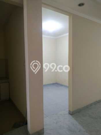 For Sale Rumah 4 Kamar Lokasi Ideal Bagus dan Strategis di Cakung For Sale Rumah 4 Kamar Lokasi Ideal Bagus dan Strategis di Cakung
