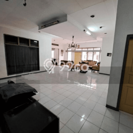 Dijual Rumah Premium dengan Fasilitas Sekitar Lengkap di Menteng, Jakarta Pusat Dijual Rumah Premium dengan Fasilitas Sekitar Lengkap di Menteng, Jakarta Pusat